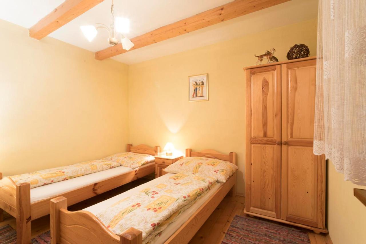 Drevenica Mak Kristian Apartment Kvacany ภายนอก รูปภาพ